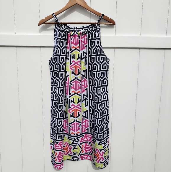 crown & ivy Dresses & Skirts - Sheath dress